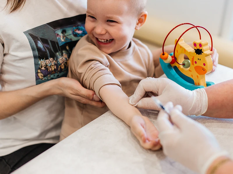 Скидка 50 % на вакцинацию против кори